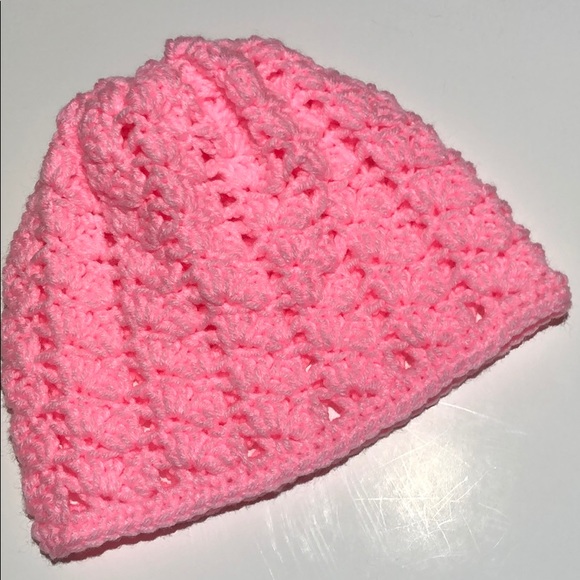 Pink winter beanie hat hand crochet adult or teen - Picture 1 of 5